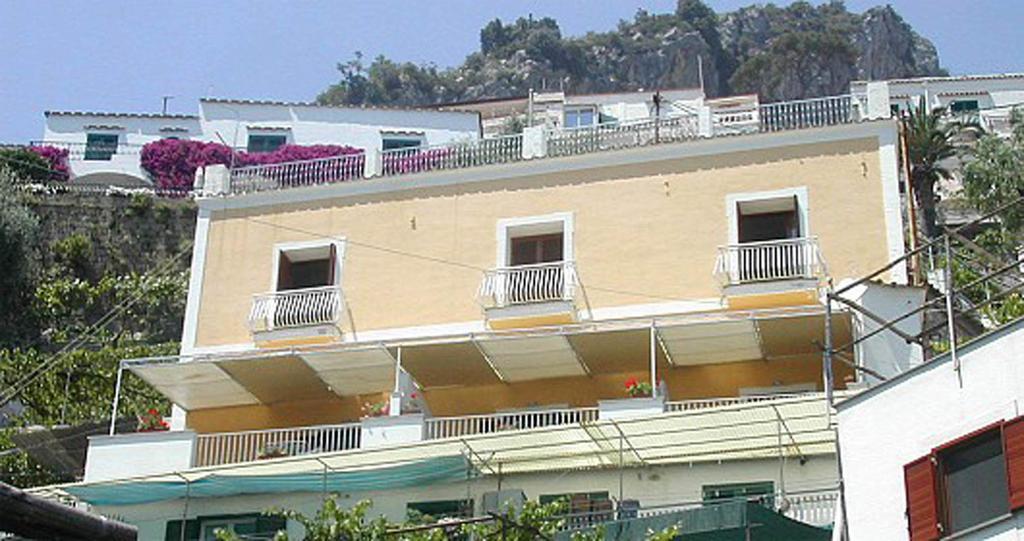Ludovica Apartment Type B Positano Quarto foto
